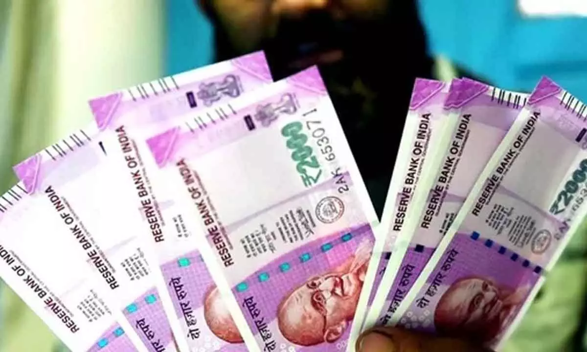 Only Rs 7,581-cr worth Rs 2000 notes with public