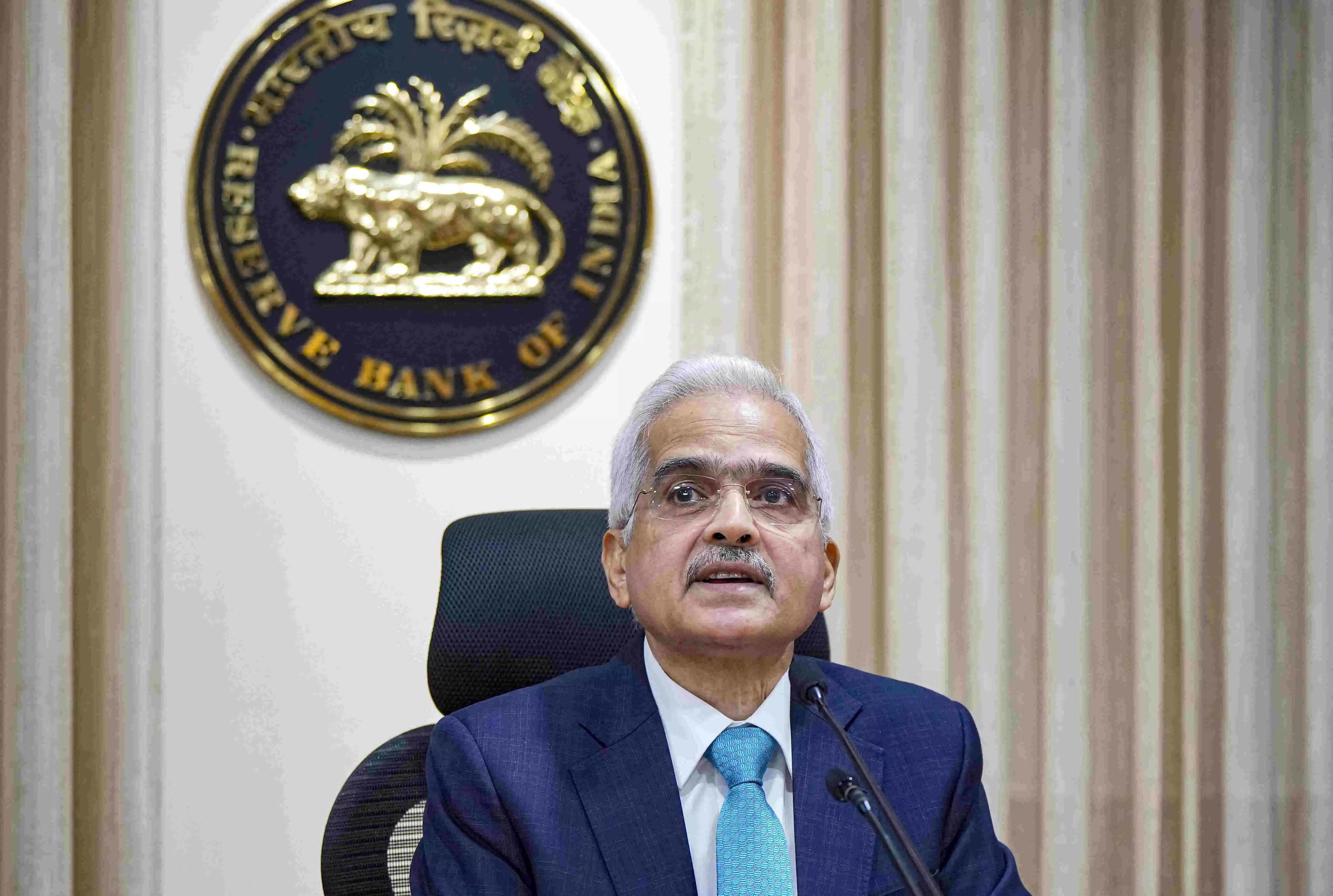 RBI guv Das asks banks to strengthen governance, risk management