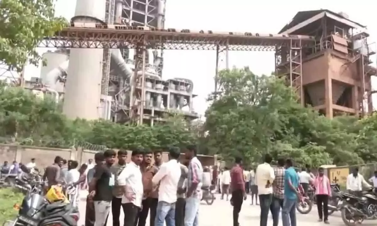 15 hurt at AP factory as hot material falls on them