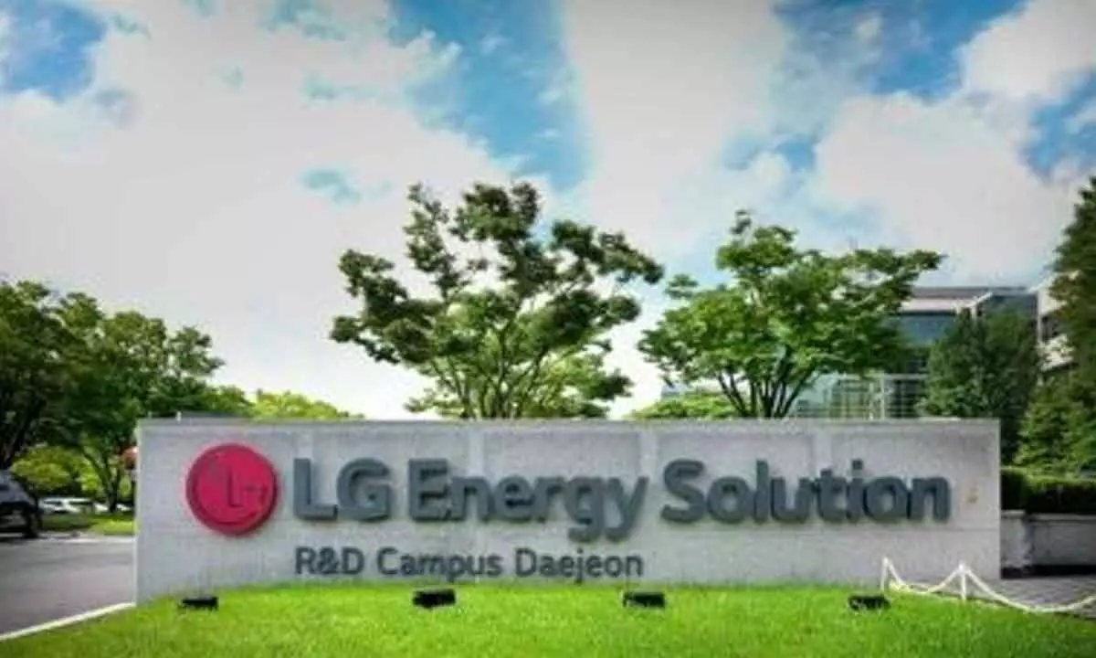 LG Energy’s operating profit declines 58%