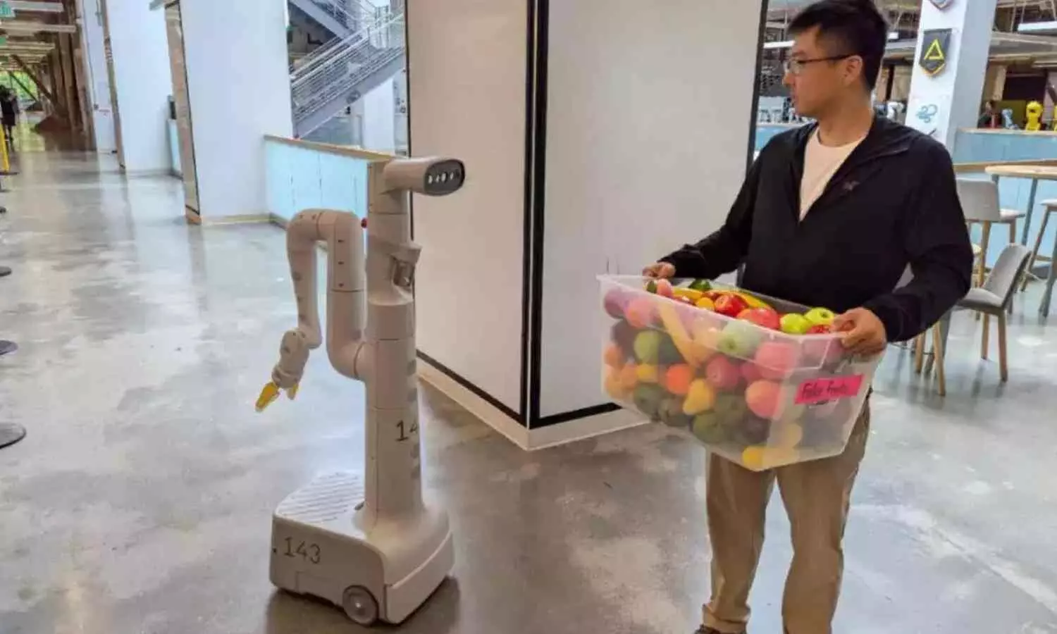 Google’s Gemini AI model to train robots navigate, understand world