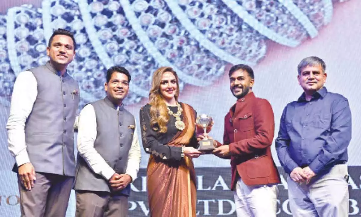 Kirtilals bags Jewellery Eminence awards