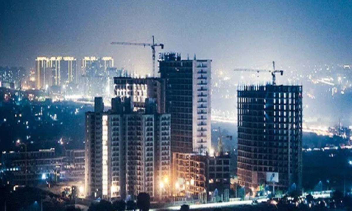 Listed Indian real estate players trim debt by 54 pc, bookings at record high