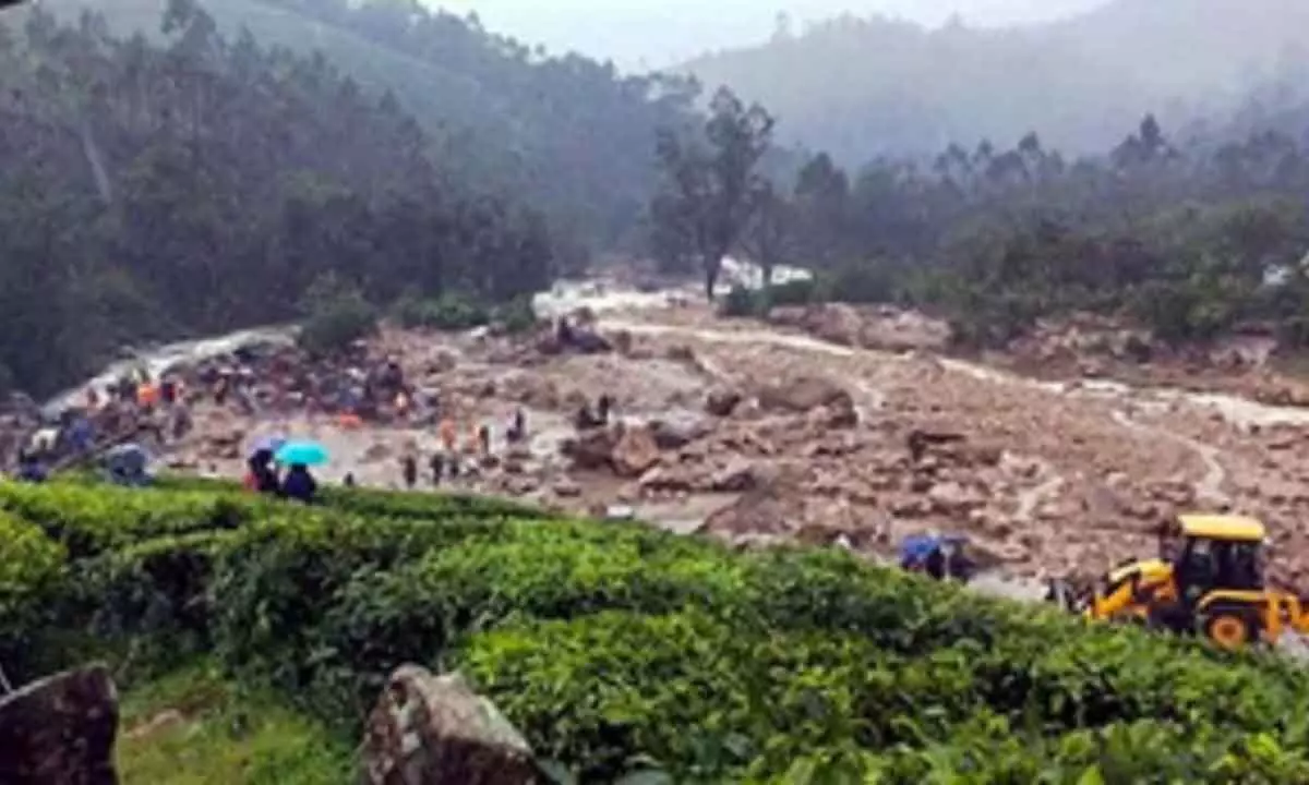 Massive landslides kill 93 in Kerala