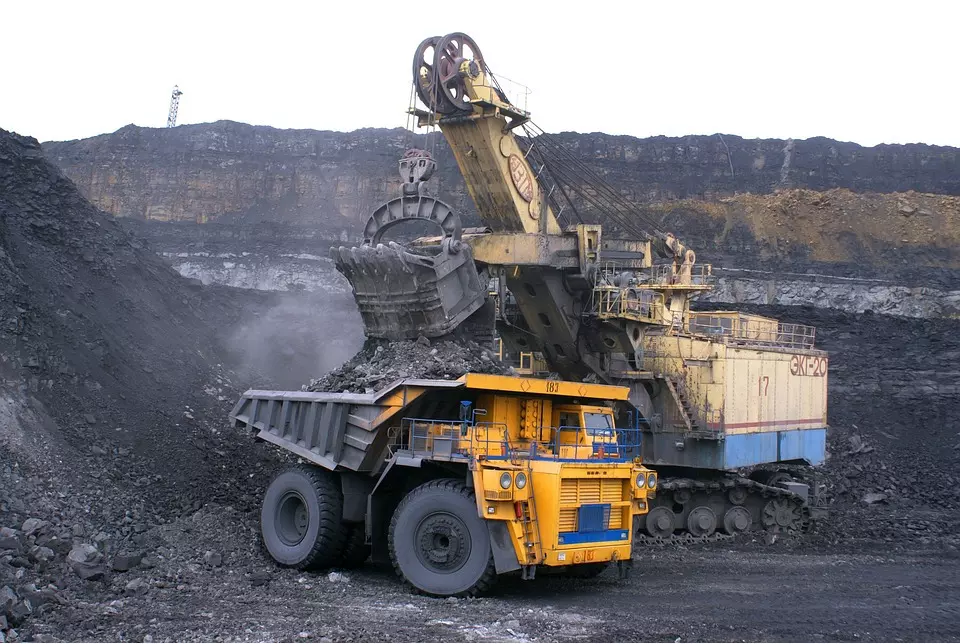 Govt awards 18 coal mines to private operators