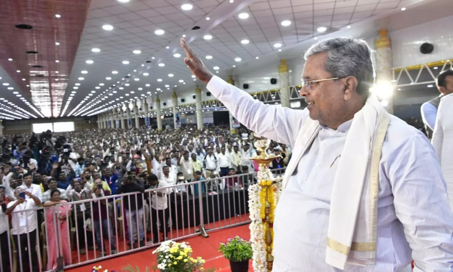 Karnataka Governor Approves Prosecution of Chief Minister Siddaramaiah Over MUDA Scam