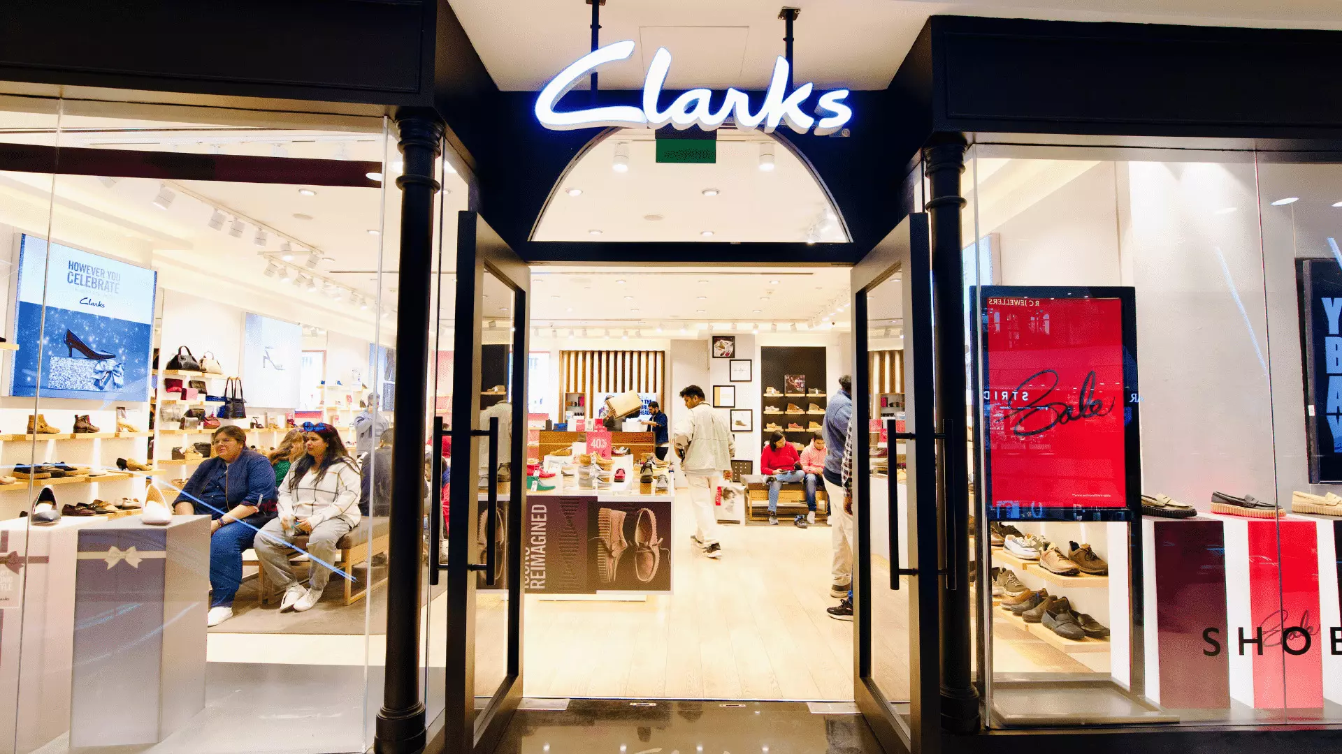 Clarks store in delhi online