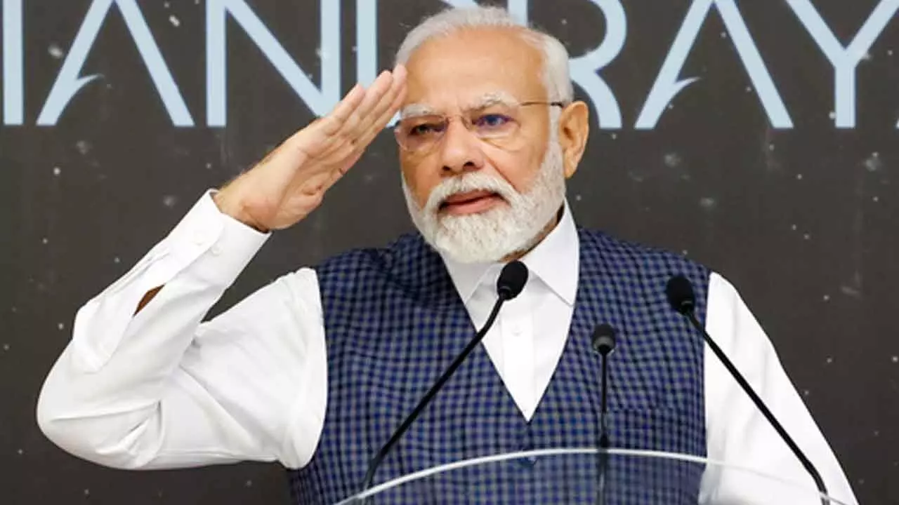 Modi Apologises for Collapsed Shivaji Statue