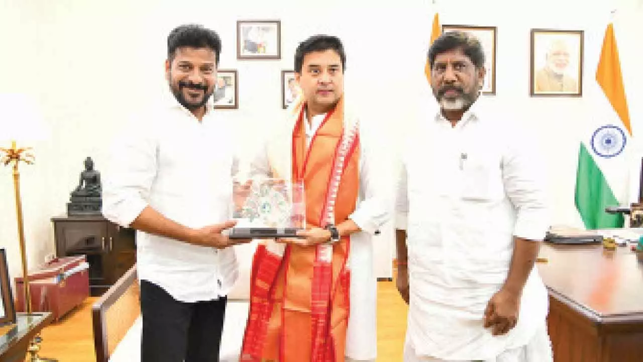 CM Revanth, Bhatti Meet Scindia