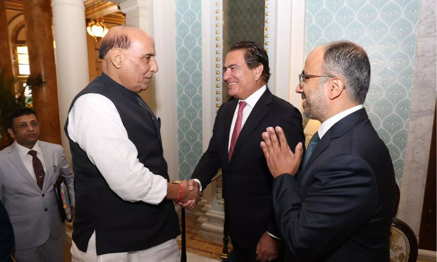 Rajnath Singh Strengthens US-India Defense Ties During US Visit