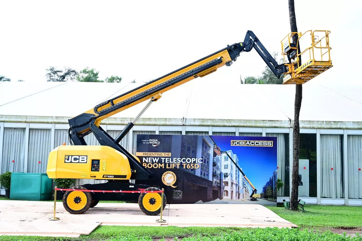 JCB unveils telescopic boom platform-T 65D in India