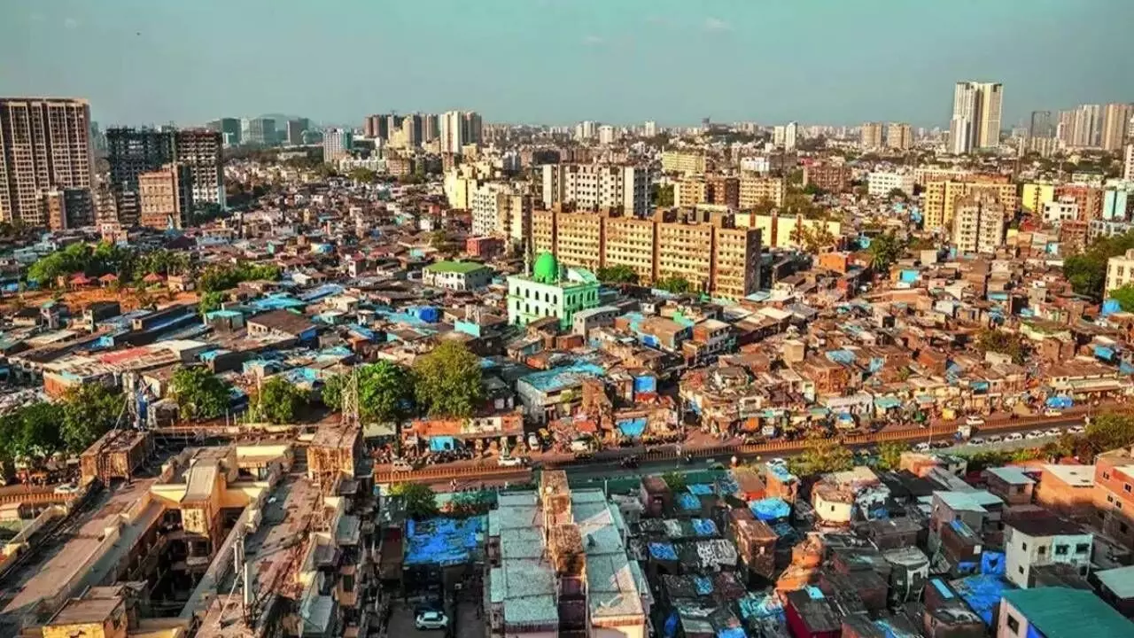 Dharavi NGOs support redevelopment survey, say only non-locals opposing