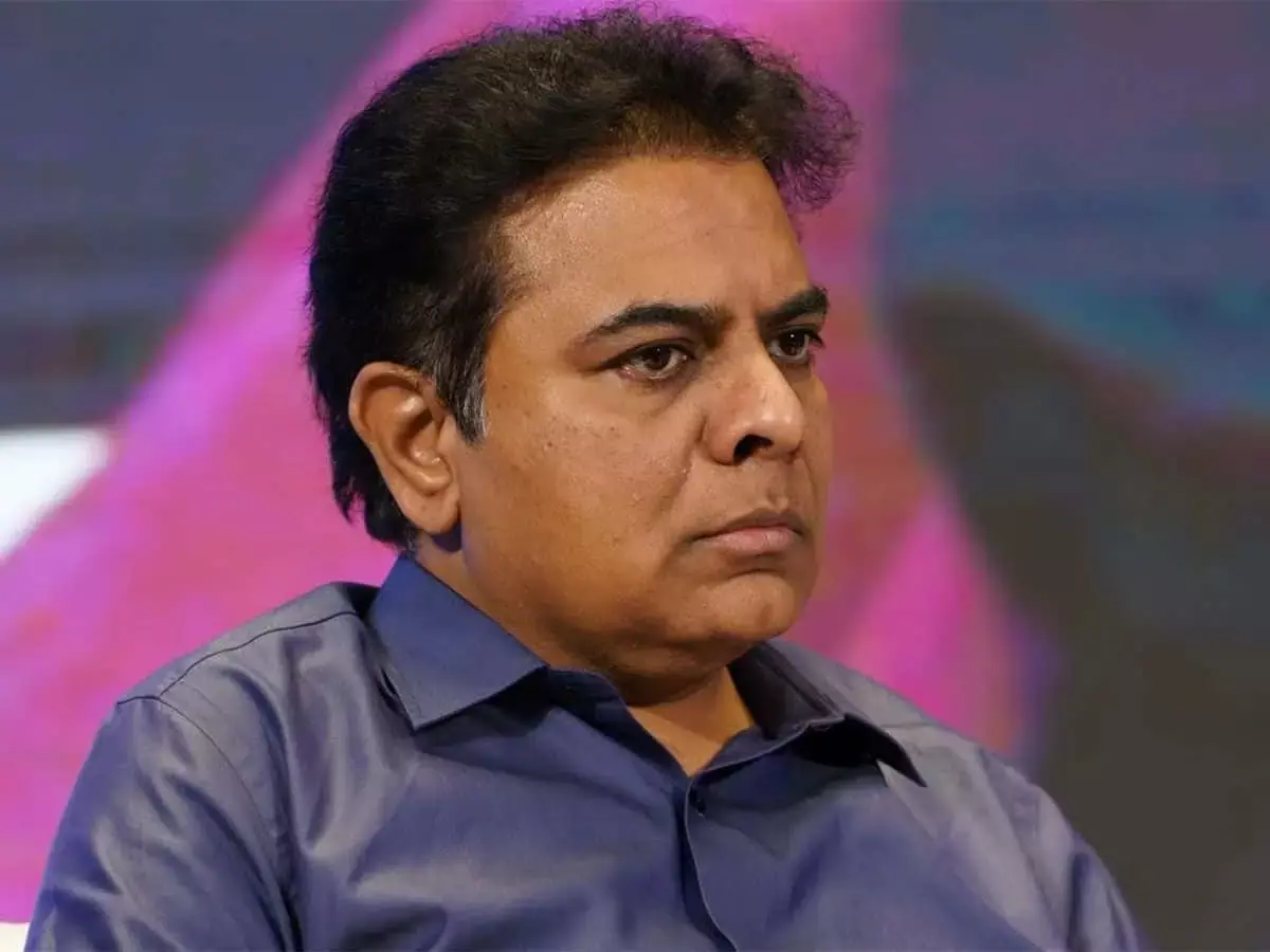 KTR Demands ₹25 Lakh Each as Compensation to the Deceased in Floods