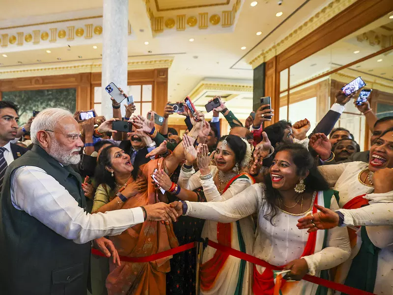 PM Modi Opens New Indian HC Chancery in Brunei Amid Chants of Bharat Mata Ki Jai