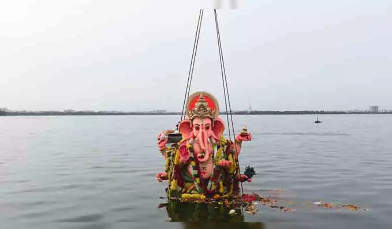 Make All Arrangements for Ganesh Immersion, Mayor Tells Officials