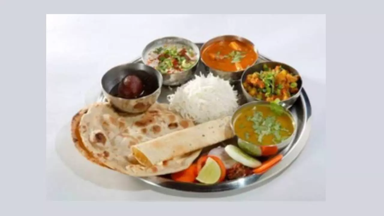 Home-Cooked Veg And Non-Veg Thalis Get Cheaper As Prices of Tomatoes, Boilers Ease