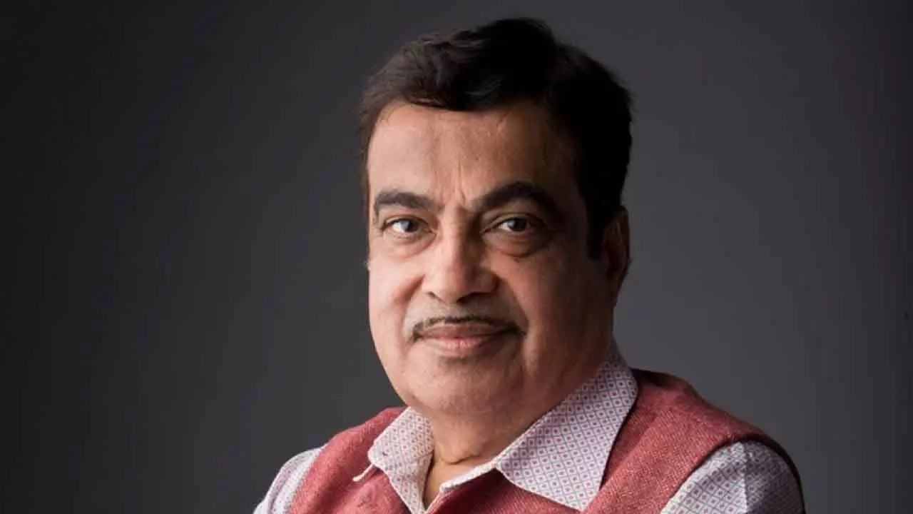 Gadkari Forecasts 1 Cr EV Sales By 2030