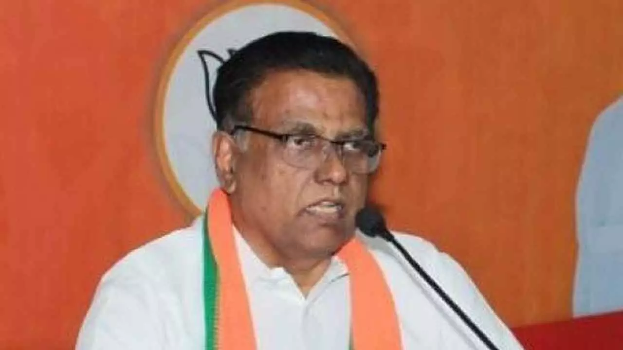 BJP Slams BRS MLAs For Verbal Sparring