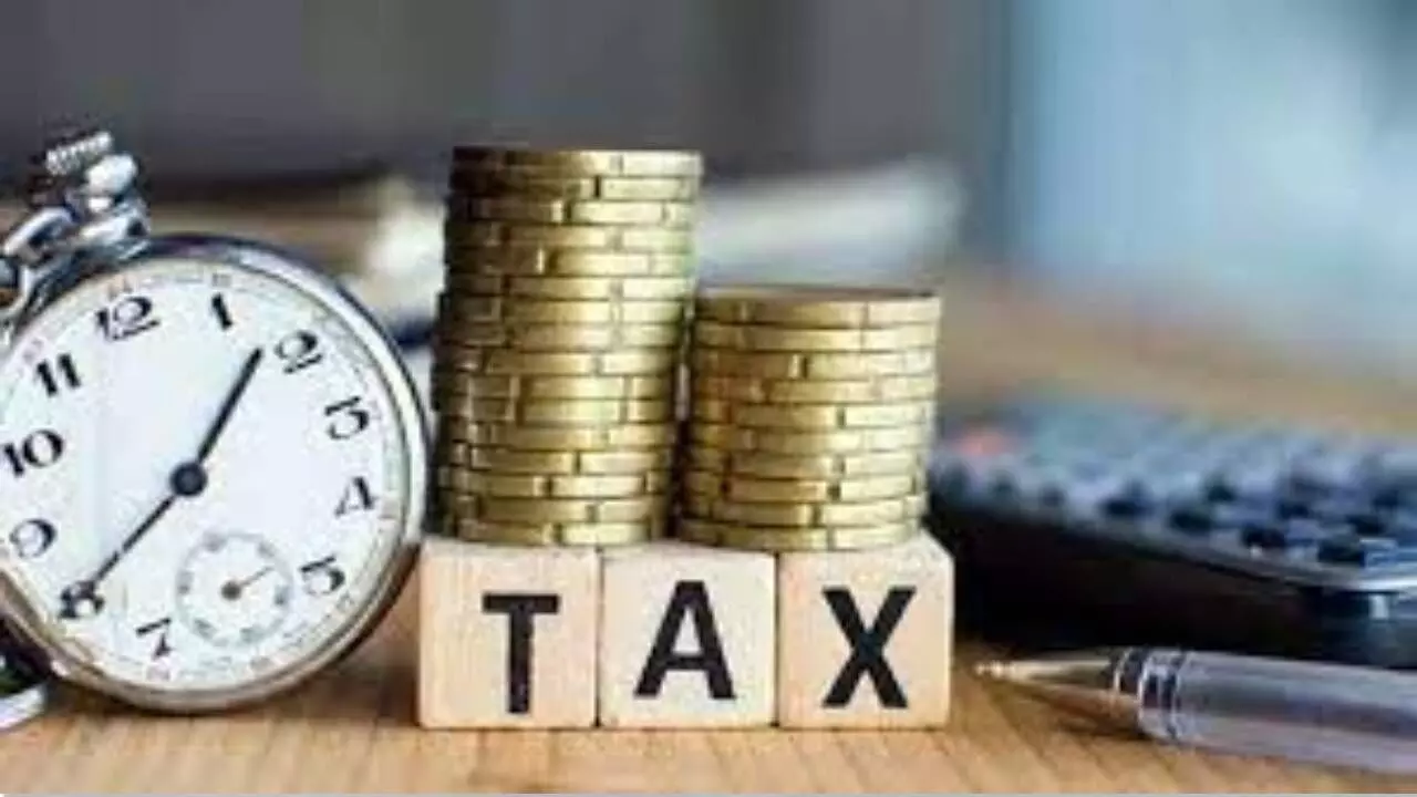 Tax Refund Crosses Rs 2 Lakh Crore Mark In FY25