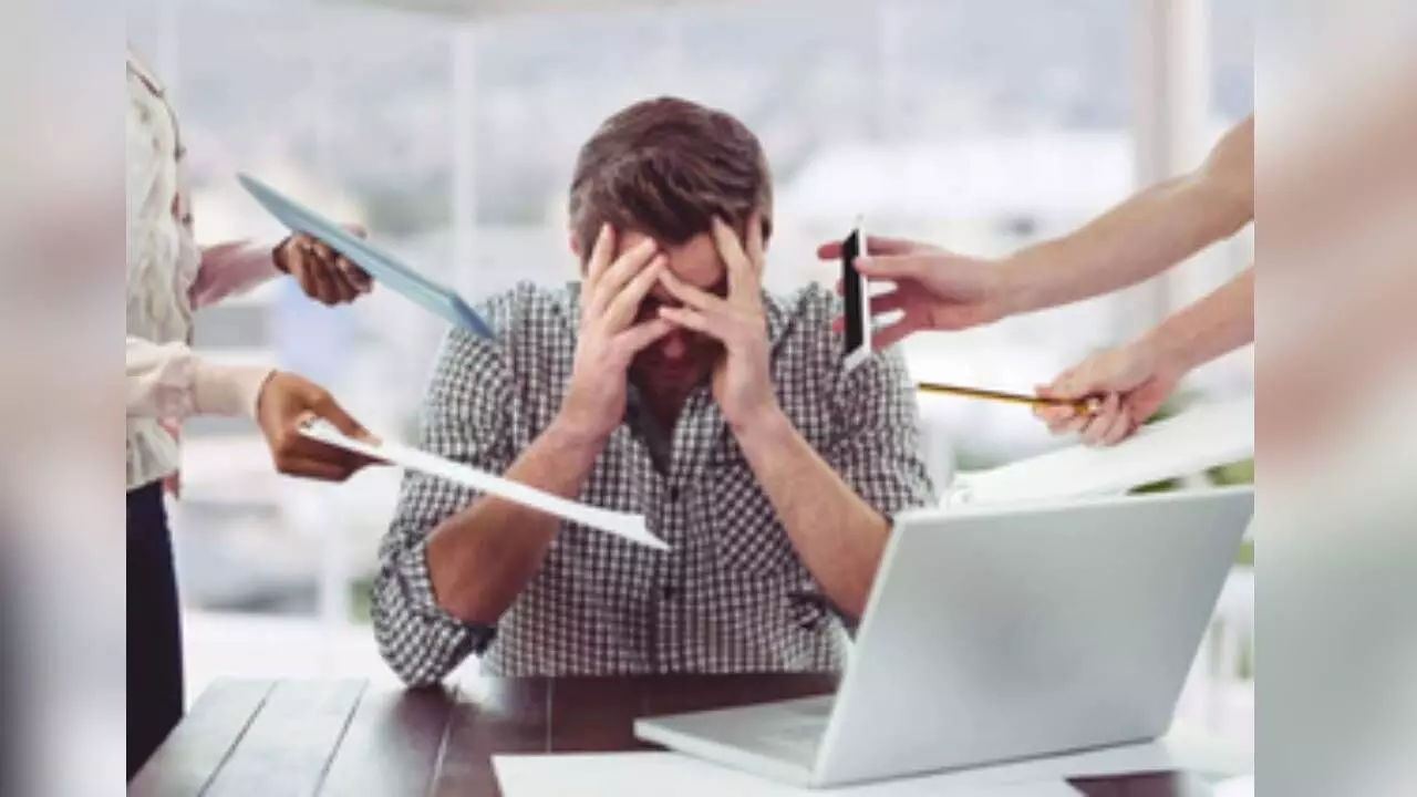 Fatigue, Insomnia Early Signs To Watch Out For Burnout At Workplace: Experts