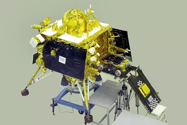 Chandrayaan-3 Lands on What May Be the Moons Oldest Craters, Say Researchers