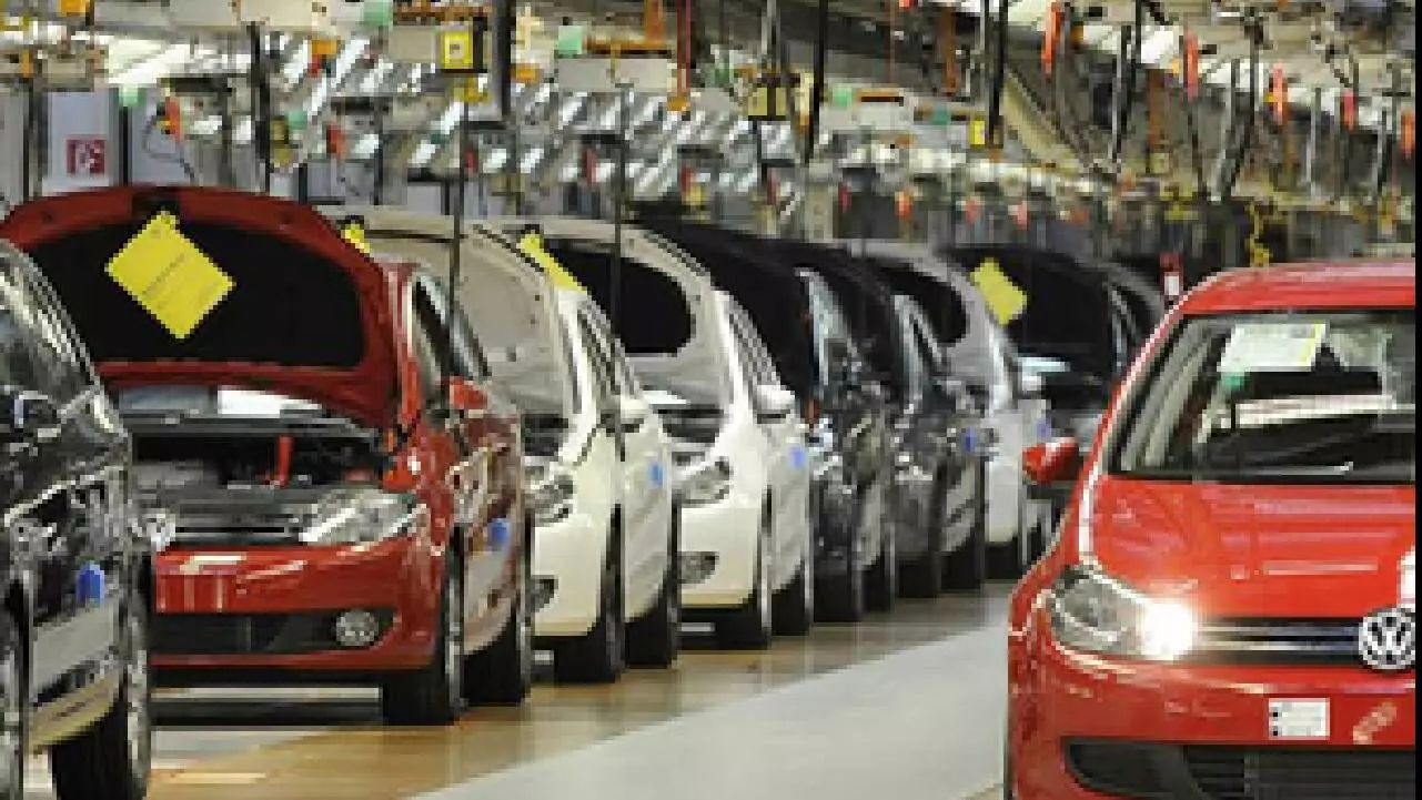 Indian auto retail sales up 6.5 pc in April-Sep, rural markets to spur demand