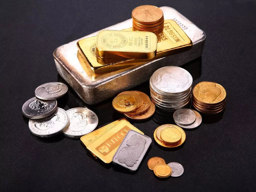 Gold, Silver Hit New Lifetime Highs On Risen Demand