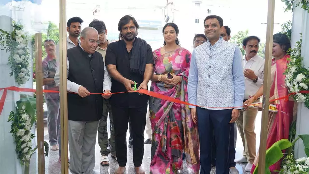 Kirtilals Opens New Showroom In AP