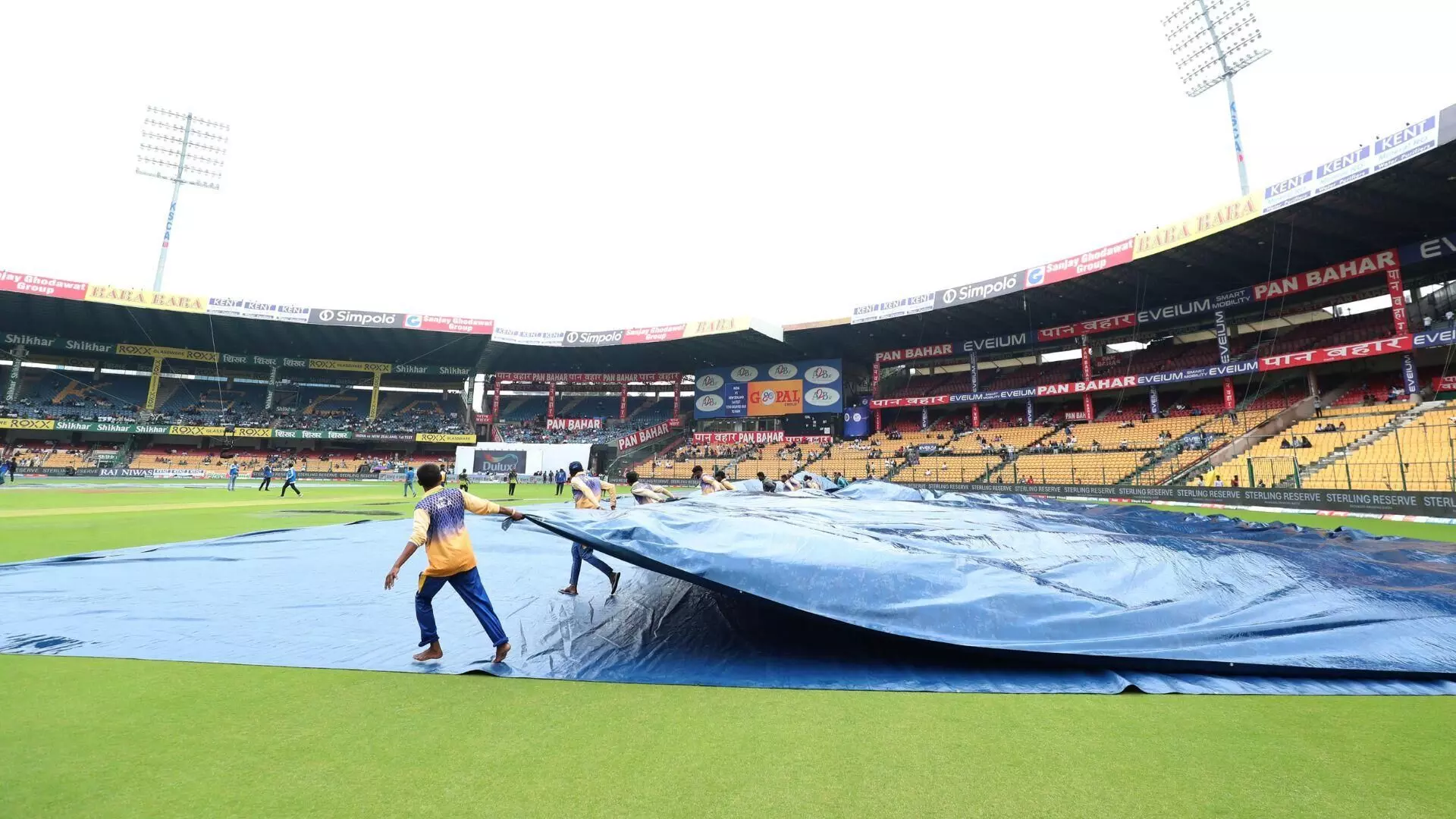 India vs New Zealand Live Score 1st Test Day 1: Rainy conditions in Bengaluru; no hint of toss in the second session