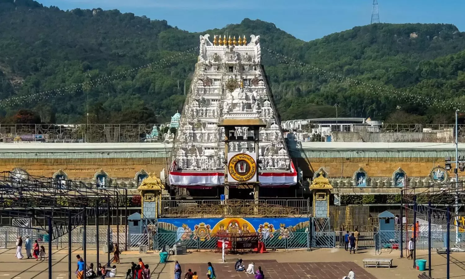 Tirumala Authorities Enhance Safety Amid Heavy Rain: Traffic Control and Srivari Mettu Closure