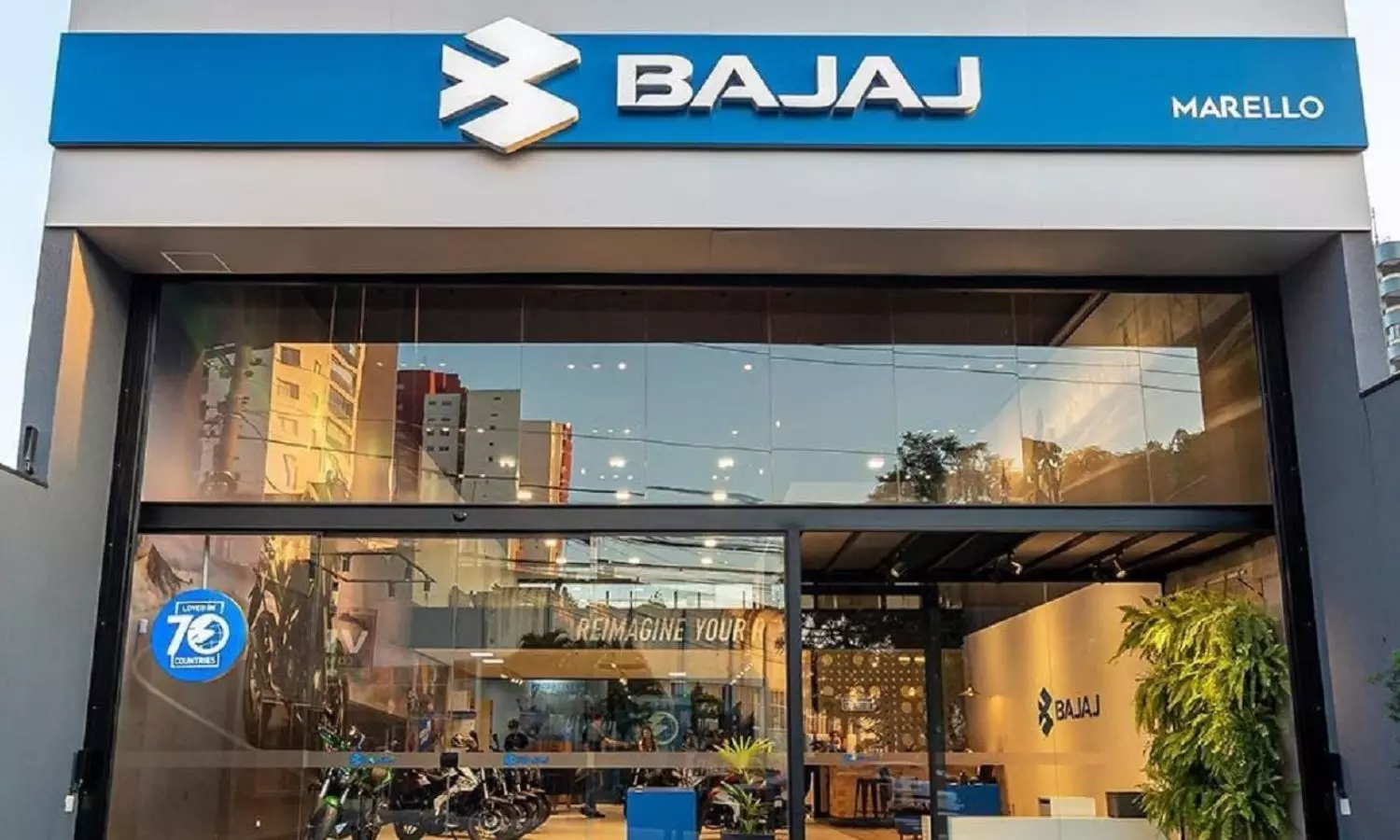 Bajaj Auto Cautious On Festive Season Sales; Stock Down by 13%