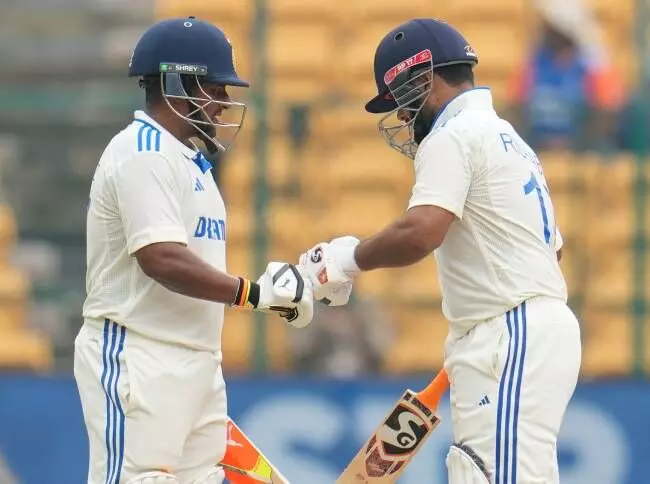 IND vs NZ: Lunch break.. Sarfaraz - Rishabh Pant aggressive.. Match stopped by rain