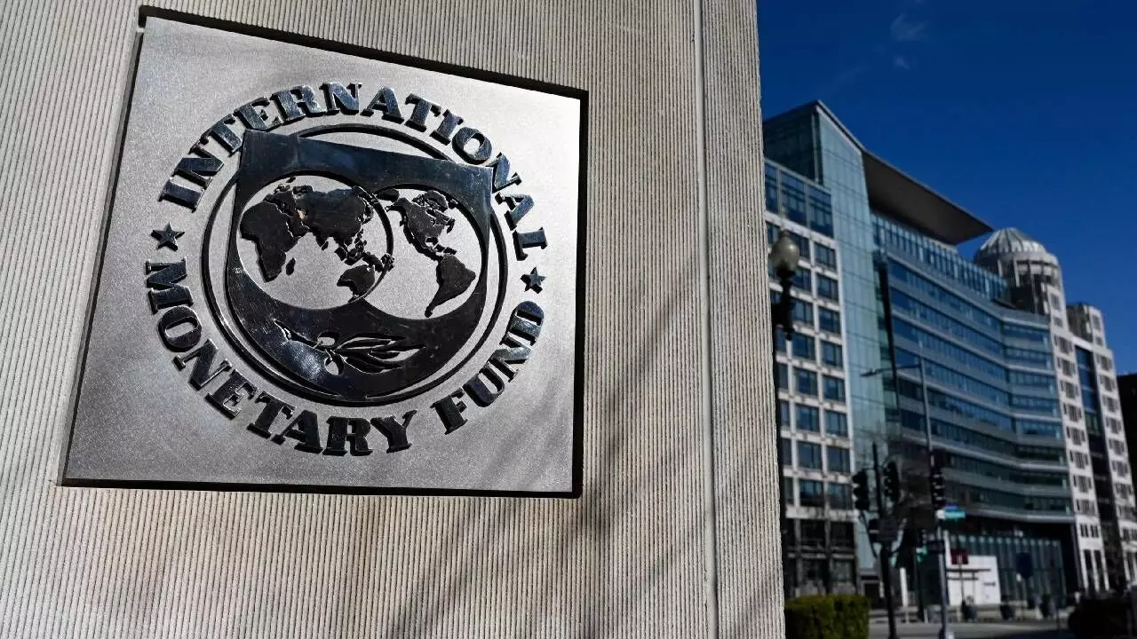 IMF sees GDP growth moderation