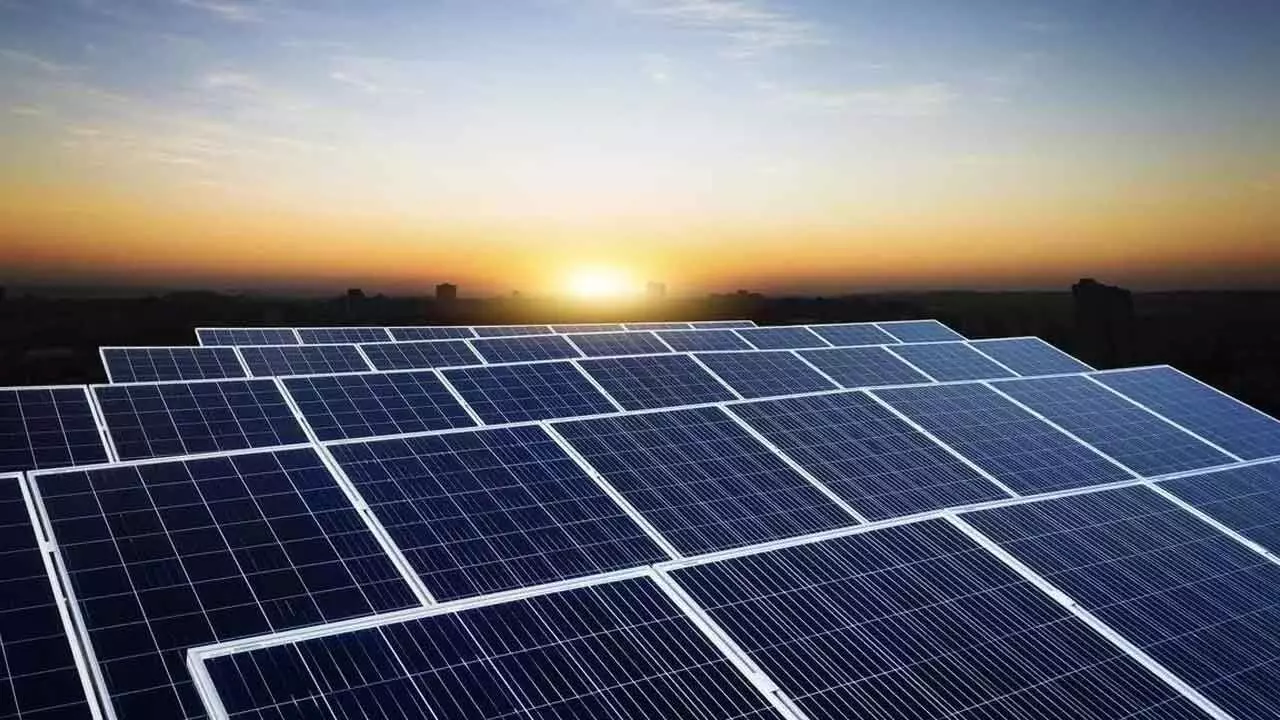 Govt Plans To Issue ALMM For PV Cells To Push Green Energy Transition