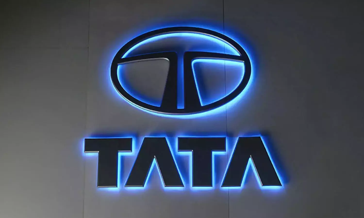 Tata Motors Down 4.38%; Nifty Auto Ends in Red