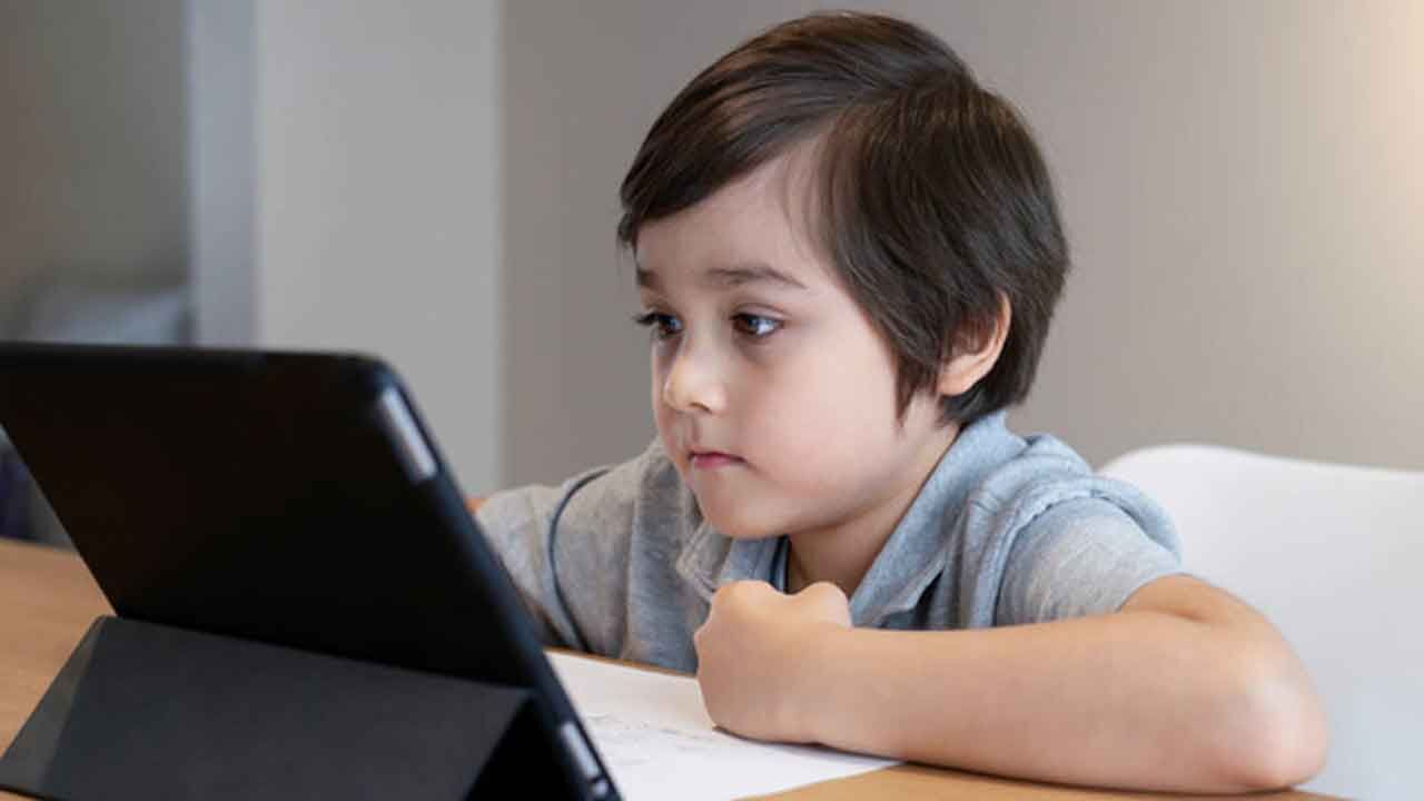 Is Posting Your Child Online Worth The Risks?