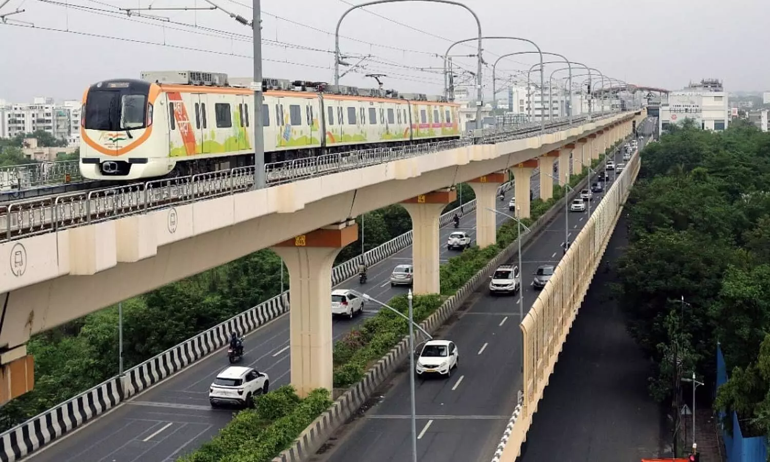 Key Decision by the Government: Underground Metro with 20 Stations and Double-Decker on Hyderabad Route!