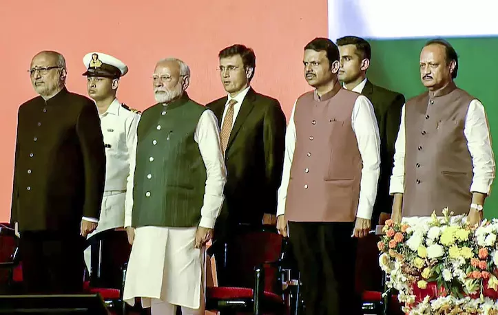 Ambanis, Noel Tata, other industry leaders attend Fadnavis swearing-in