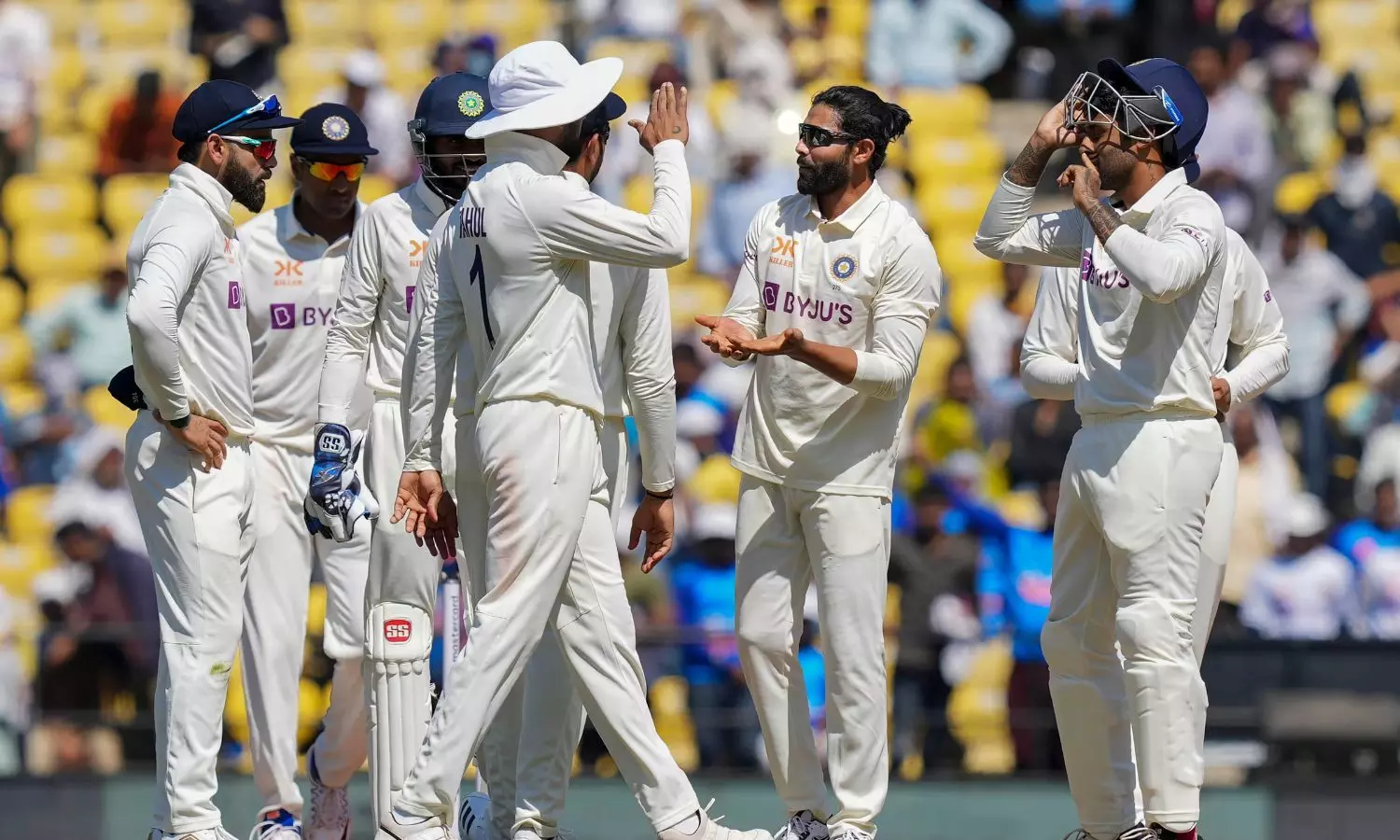 India vs Australia Day 3: Heavy Showers Disrupt Brisbane Action, Second Session Comes to an End