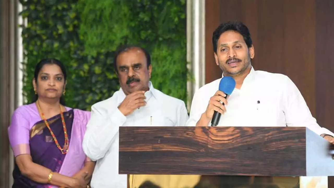 Channel Public Dissent Into Anti-Govt Movement, Jagan Calls Upon Cadres