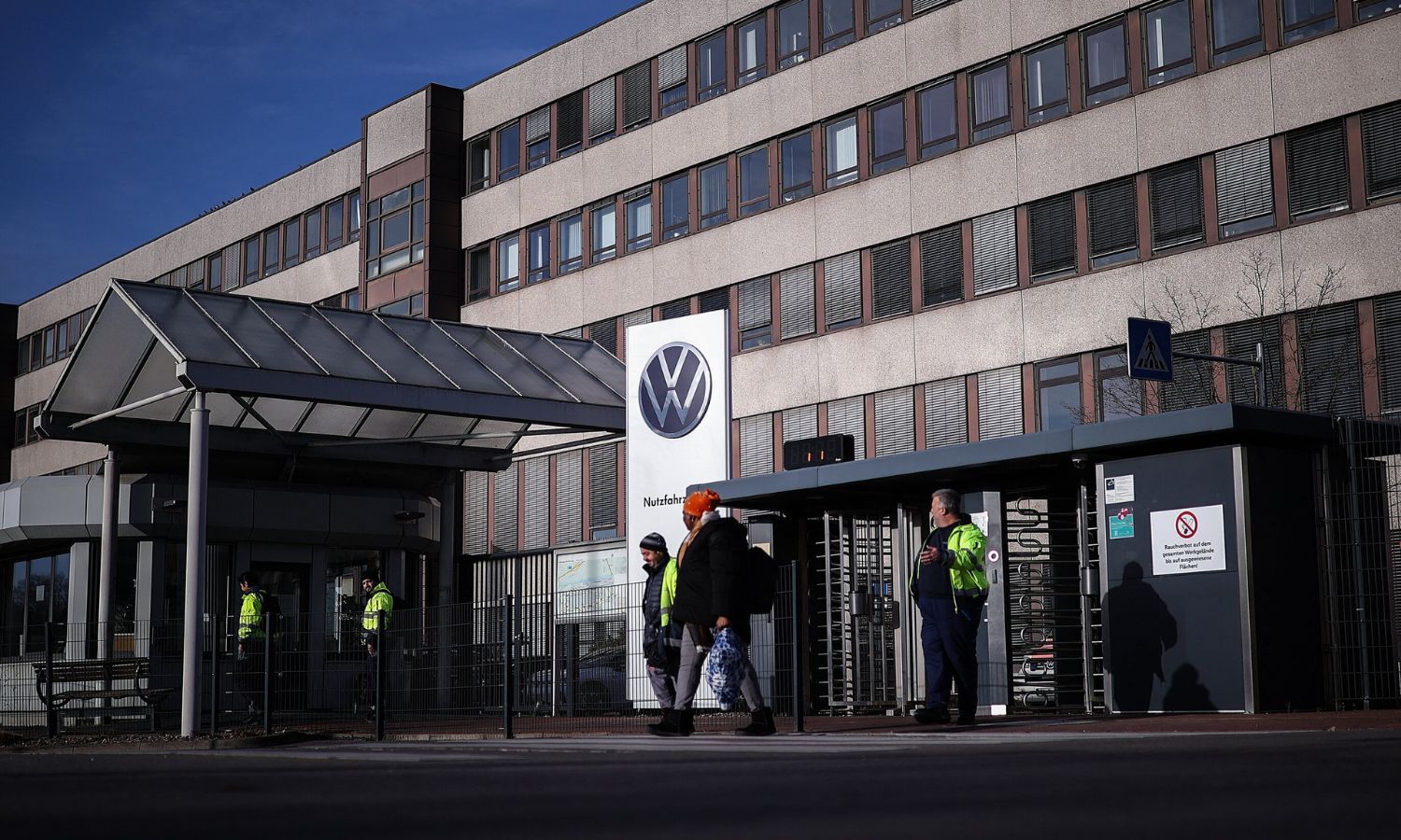 Volkswagen Reaches An Agreement To Avoid Germany Plant Closures