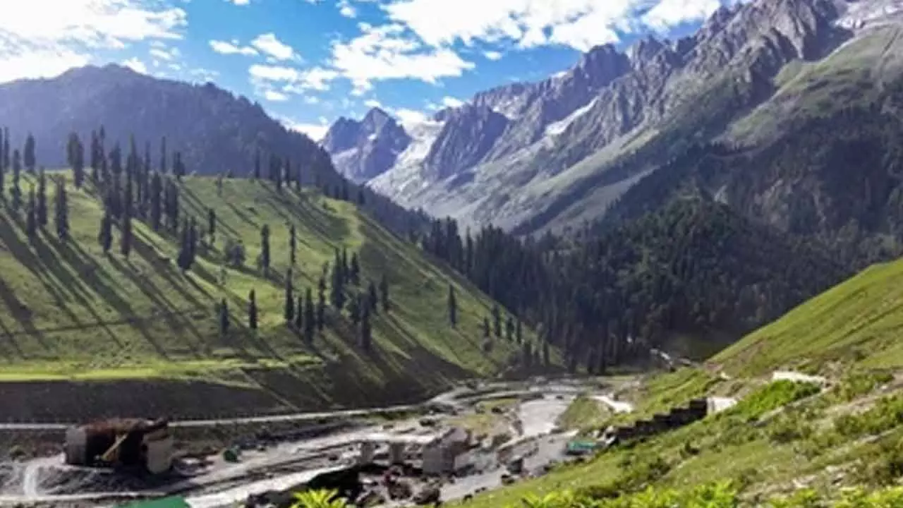 Omar Abdullah For South Cinema To Promote J-K’s Natural Beauty