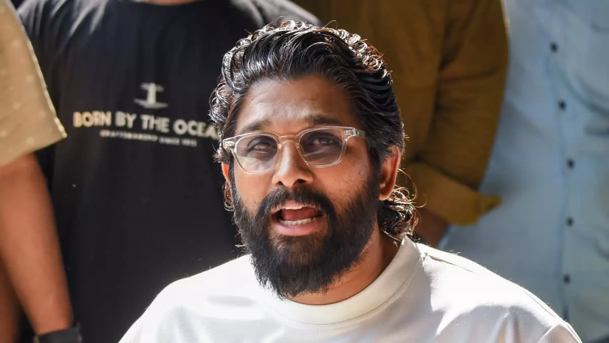 Allu Arjun Summoned to Chikkadapalli Police Station for Questioning: Probable Questions that Police Might Ask