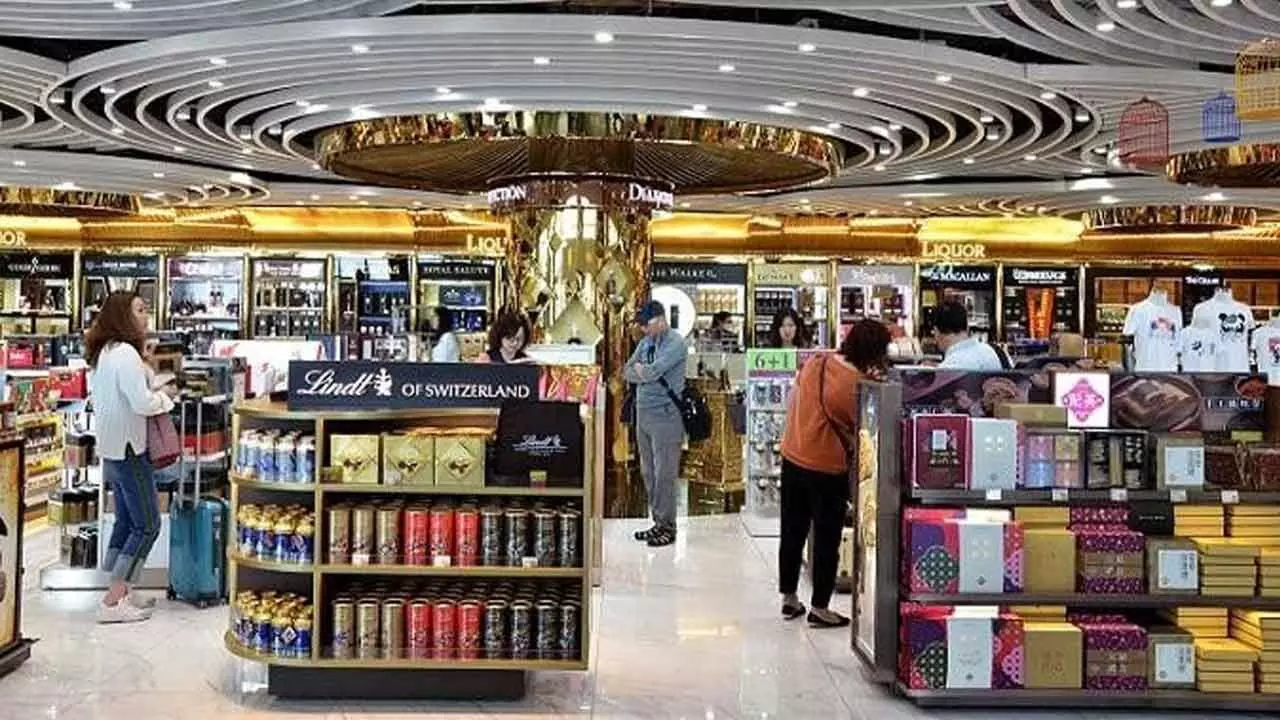 Opportunities Galore For Travel Retail In India