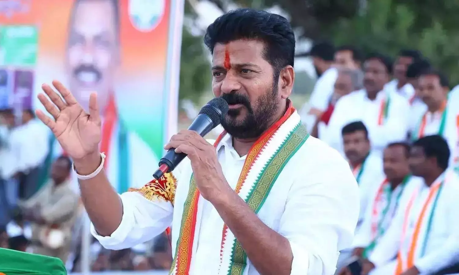 Telangana News: Film Industry Discusses Development with CM Revanth Reddy