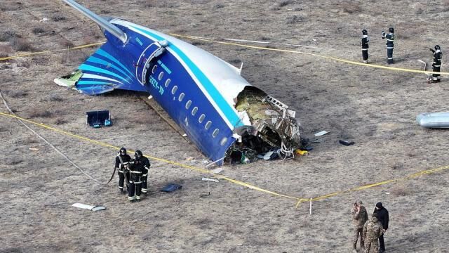 Azerbaijan Airlines Laud Heroism Of Pilots Who Died But Saved Half Of The Passengers