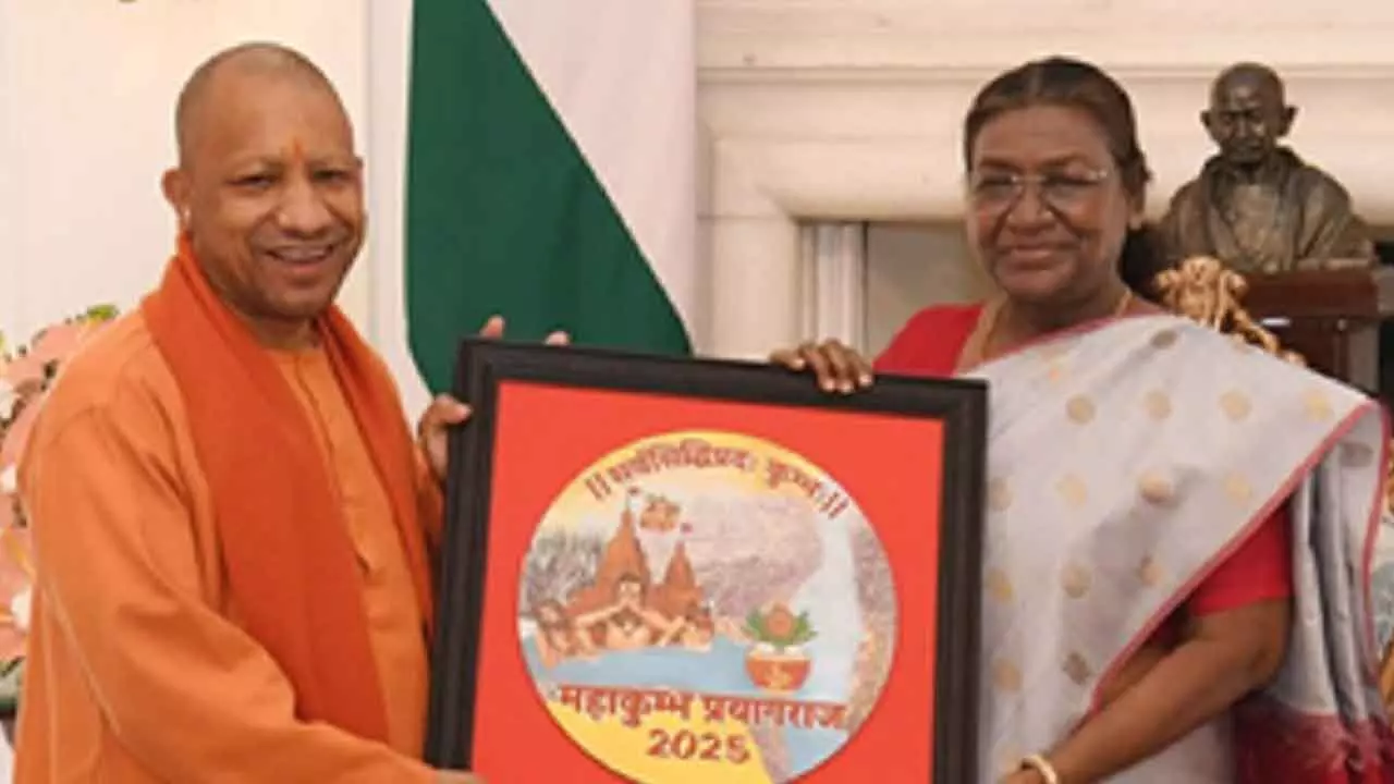 CM Yogi Invites Prez Murmu To Maha Kumbh