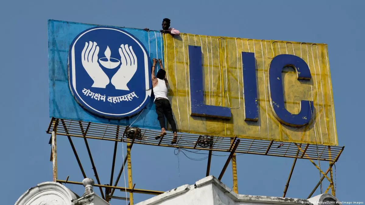 LIC share price hits new one year low; buy the dip?