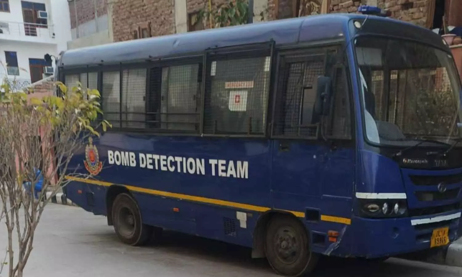 Class 12 Student Arrested For Sending Bomb Threat Mails to Delhi Schools