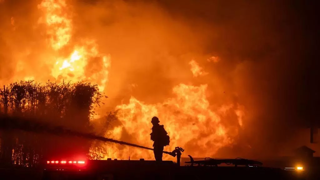 California Wildfires: Death Toll Reached 16